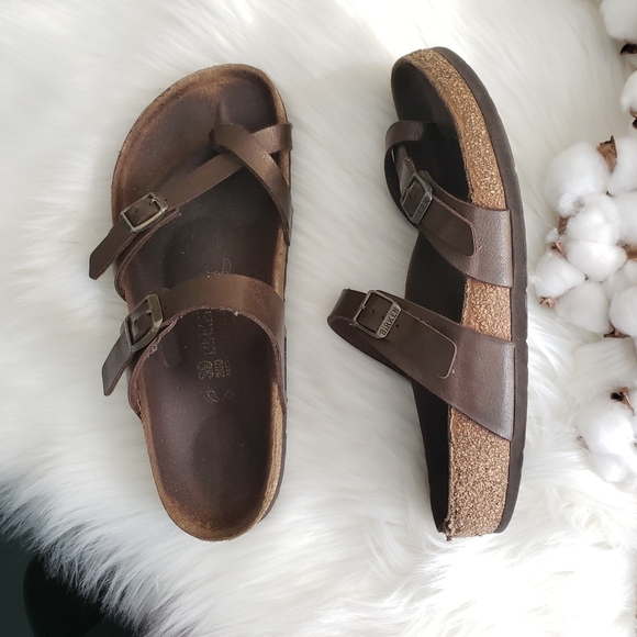 Birkenstock Shoes - Birkenstock | 39 bronze Mayari sandals